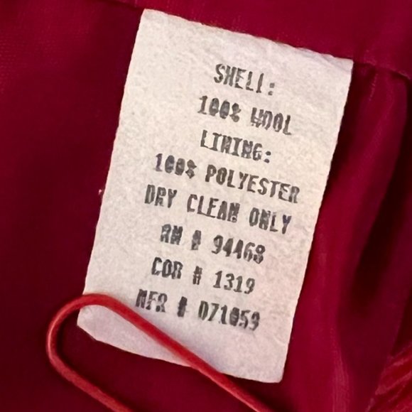 Casual Red Peacoat Size 10, MADE IN UKRAINE, 100% WOOL - Picture 9 of 10